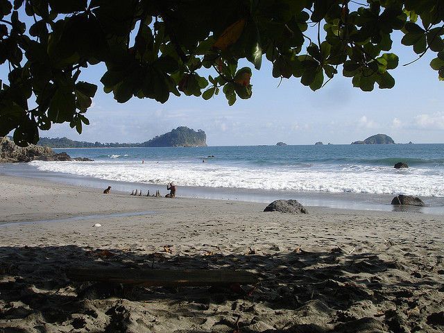 2125401008_4a70f1aa1e_z