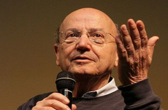 401px_Theodoros_Angelopoulos_Athens_26_4_2009_2_Greek____Landscape_in_the_Mist____in_BBC___s_100_greatest_foreign_films_443131789