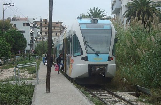 800px_Suburban_rail_Patras_Signaling_systems_cause_slight_delay_to_Kiato___Aegio_train_section_delivery_611217699