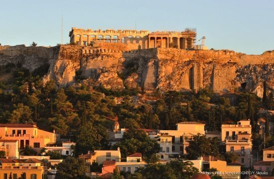 Athens_Plaka_Acropolis05_photo_Y_Skoulas_821151599_298945327