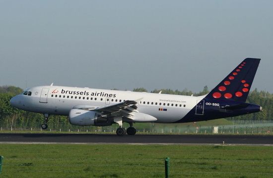 Brussels_Airlines_Airbus_A319_landing_at_Brussels_Airport