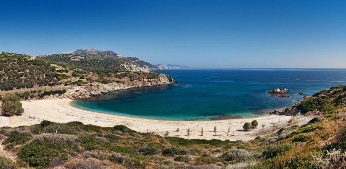 Evia_143298665_478520980