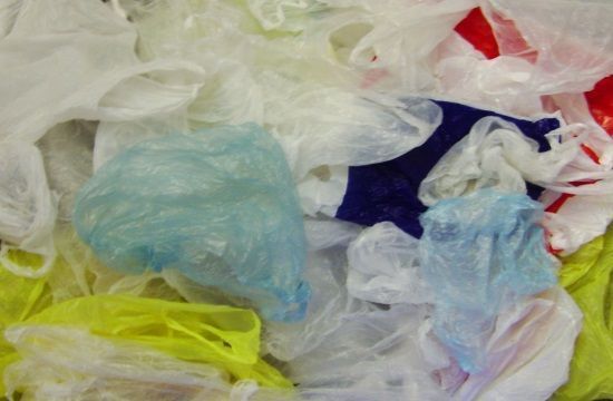Plastic_bags_881393490