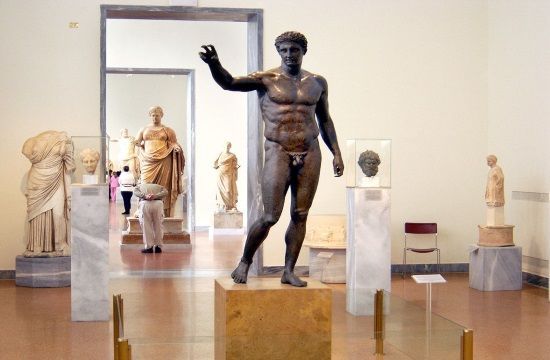 athens_museum_672271605