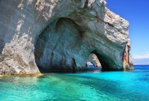 blue_cave_zakynthos_560