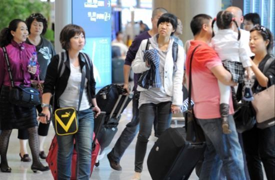 chinese_tourists_746493598_305962591_130655639