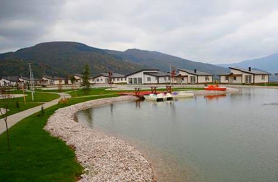 herzegovina-bosnia_330570862