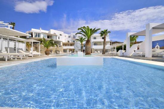 Pool Area (143422993)