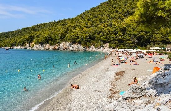 island-beach_skopelos_pixabay_755608622