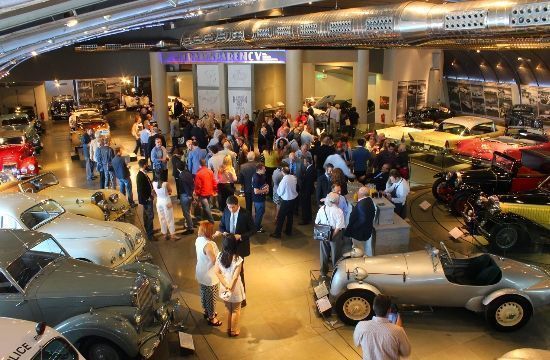 mouseio_aytokinitou_912786122_115448171