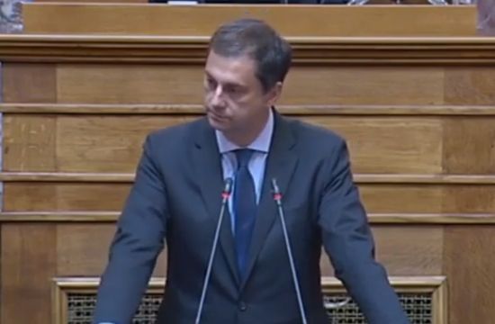 theoxaris_956719155_Greek_Minister_presents_amendment_for_boosting_domestic_tourism_128751010