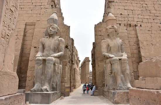 Entrance_to_Luxor_Temple__Egypt_974728925